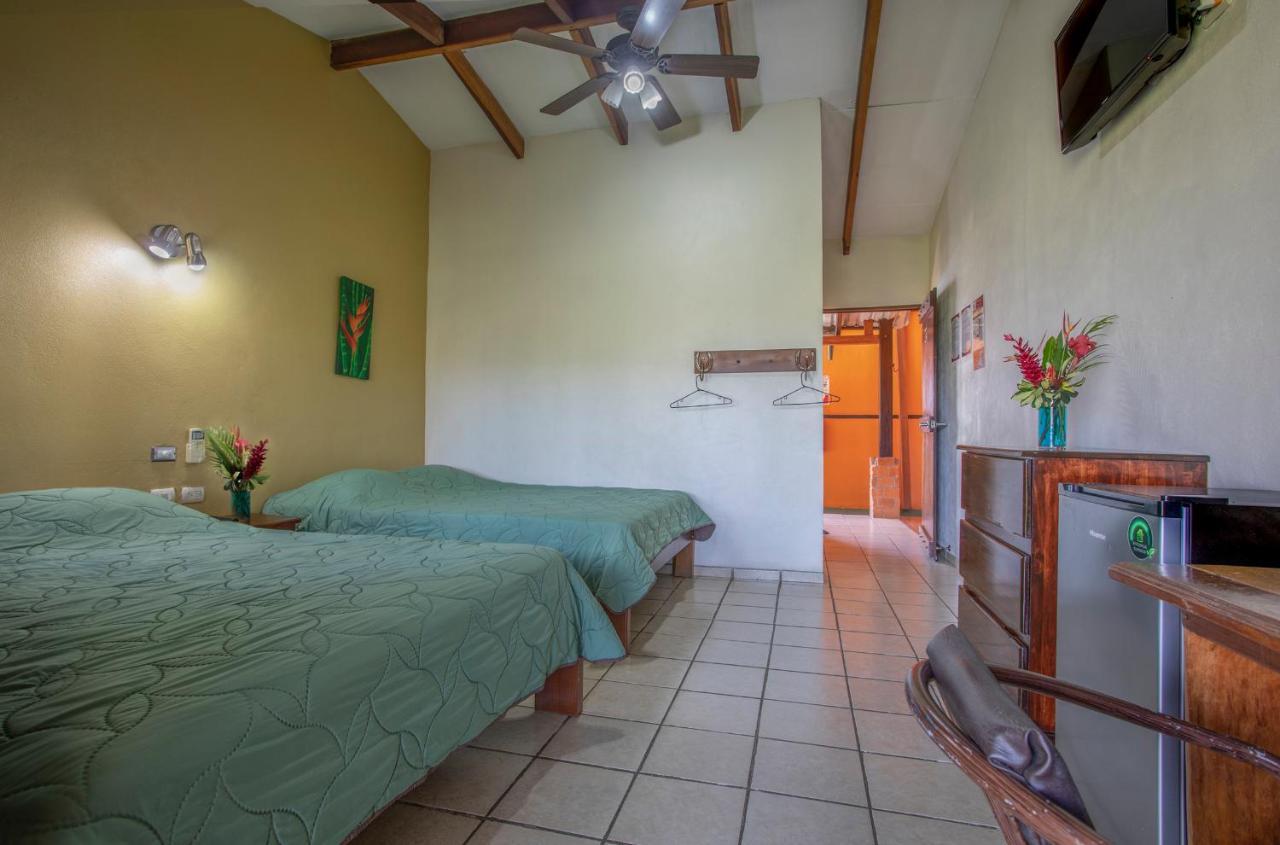 Hotel La Hacienda Quesada  Ngoại thất bức ảnh