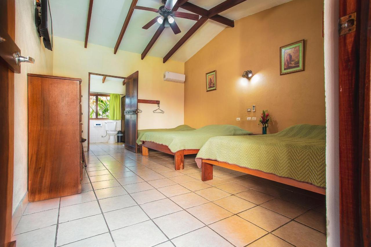 Hotel La Hacienda Quesada  Ngoại thất bức ảnh
